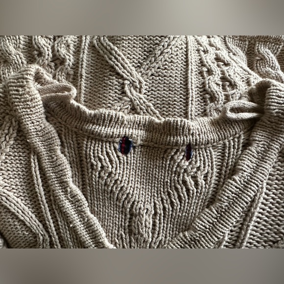 💕 Host Pick 💕 Vintage Crop Beige Cardigan - Picture 5 of 5